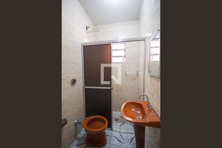 Casa para alugar com 124m², 2 quartos e 2 vagas Casa para alugar com 124m², 2 quartos e 2 vagasBanheiro