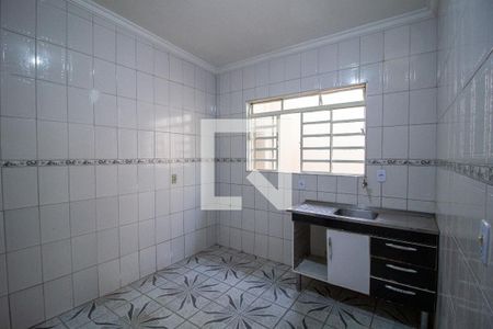 Casa para alugar com 124m², 2 quartos e 2 vagas Casa para alugar com 124m², 2 quartos e 2 vagasCozinha