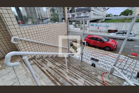 Apartamento para alugar com 62m², 2 quartos e 1 vaga Apartamento para alugar com 62m², 2 quartos e 1 vagaEscada