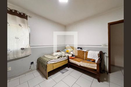 Casa à venda com 172m², 3 quartos e 2 vagas Casa à venda com 172m², 3 quartos e 2 vagasQuarto 2