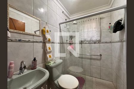 Casa à venda com 172m², 3 quartos e 2 vagas Casa à venda com 172m², 3 quartos e 2 vagasBanheiro 2