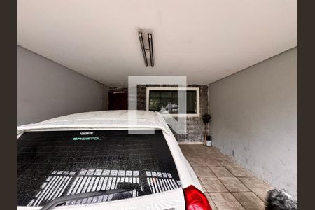 Casa à venda com 172m², 3 quartos e 2 vagas Casa à venda com 172m², 3 quartos e 2 vagasGaragem