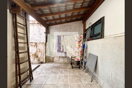 Casa à venda com 172m², 3 quartos e 2 vagas Casa à venda com 172m², 3 quartos e 2 vagasChurrasqueira