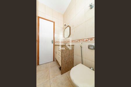 Apartamento à venda com 122m², 4 quartos e 1 vaga Apartamento à venda com 122m², 4 quartos e 1 vagaBanheiro