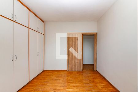 Apartamento à venda com 122m², 4 quartos e 1 vaga Apartamento à venda com 122m², 4 quartos e 1 vagaQuarto 1