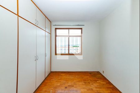 Apartamento à venda com 122m², 4 quartos e 1 vaga Apartamento à venda com 122m², 4 quartos e 1 vagaQuarto 2
