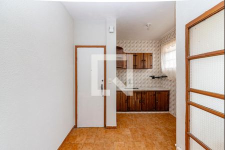 Apartamento à venda com 122m², 4 quartos e 1 vaga Apartamento à venda com 122m², 4 quartos e 1 vagaCozinha