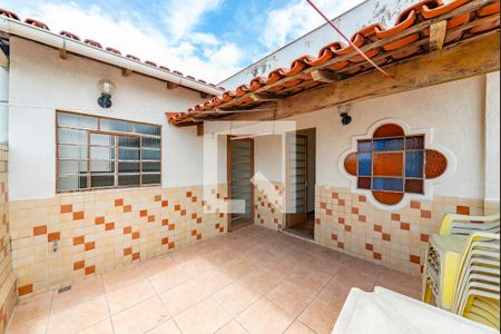 Apartamento à venda com 122m², 4 quartos e 1 vaga Apartamento à venda com 122m², 4 quartos e 1 vagaCobertura