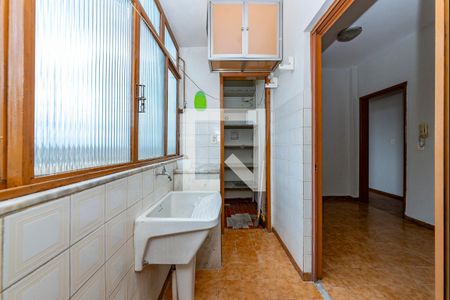 Apartamento à venda com 122m², 4 quartos e 1 vaga Apartamento à venda com 122m², 4 quartos e 1 vagaÁrea de Serviço