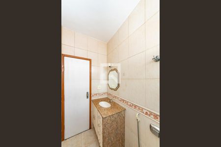 Apartamento à venda com 122m², 4 quartos e 1 vaga Apartamento à venda com 122m², 4 quartos e 1 vagaBanheiro
