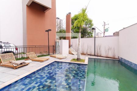 Apartamento à venda com 38m², 2 quartos e sem vaga Apartamento à venda com 38m², 2 quartos e sem vagaÁrea comum - Piscina