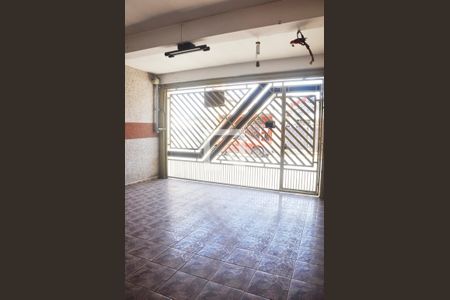 Casa à venda com 130m², 3 quartos e 2 vagasGaragem