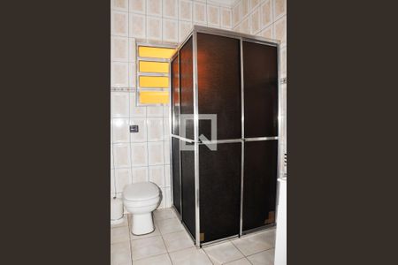 Casa à venda com 130m², 3 quartos e 2 vagasDetalhe - Banheiro