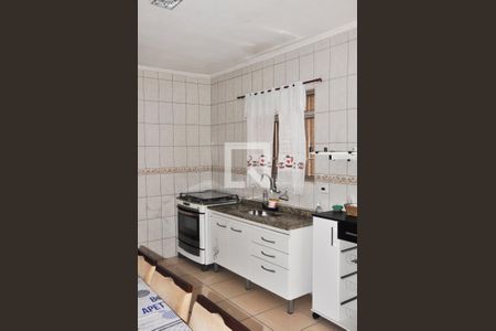Casa à venda com 130m², 3 quartos e 2 vagasDetalhe - Cozinha