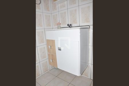 Casa à venda com 130m², 3 quartos e 2 vagasDetalhe - Banheiro