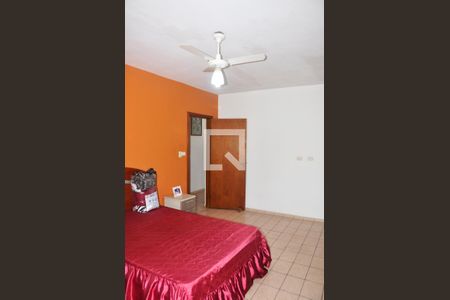 Casa à venda com 130m², 3 quartos e 2 vagasDetalhe - Quarto 01