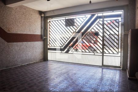 Casa à venda com 130m², 3 quartos e 2 vagasGaragem