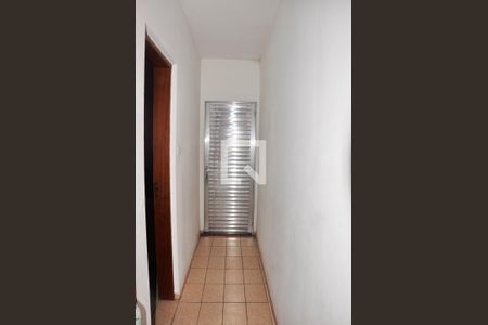 Casa à venda com 130m², 3 quartos e 2 vagasDetalhe - Corredor