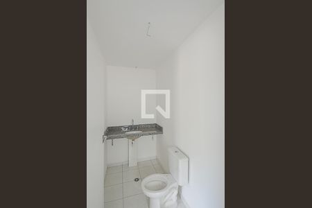 Apartamento à venda com 132m², 3 quartos e 2 vagas Apartamento à venda com 132m², 3 quartos e 2 vagasBanheiro da Suíte