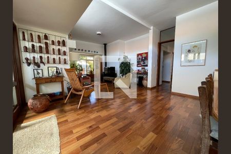 Sala de casa à venda com 5 quartos, 157m² em Instituto de Previdencia, São Paulo