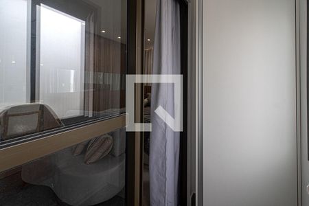sacada Sala/Cozinha de apartamento para alugar com 1 quarto, 40m² em Ipiranga, São Paulo