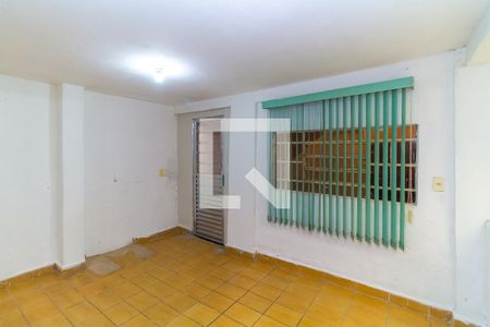 Sala de casa para alugar com 1 quarto, 70m² em Vila Ema, São Paulo