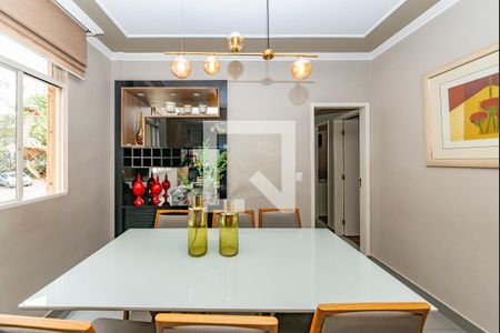 Sala 2 de apartamento para alugar com 3 quartos, 94m² em Nova Suíssa, Belo Horizonte