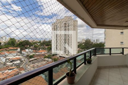 Apartamento para alugar com 170m², 3 quartos e 2 vagasVaranda