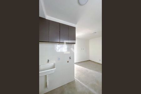 Apartamento para alugar com 28m², 1 quarto e sem vagaÁrea de Serviço