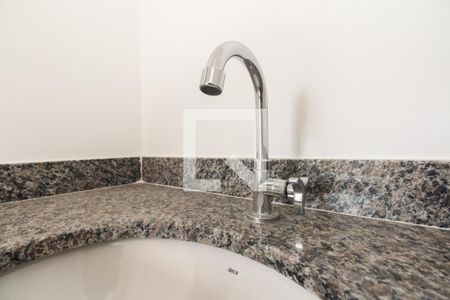 Apartamento para alugar com 38m², 2 quartos e sem vaga Apartamento para alugar com 38m², 2 quartos e sem vagaBanheiro