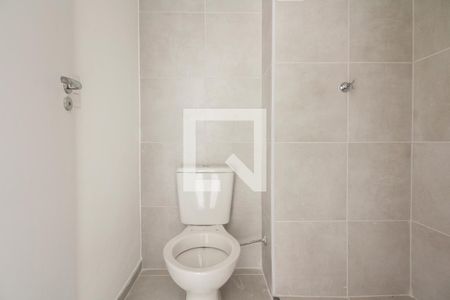 Apartamento para alugar com 38m², 2 quartos e sem vaga Apartamento para alugar com 38m², 2 quartos e sem vagaBanheiro
