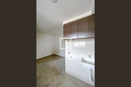Apartamento para alugar com 28m², 1 quarto e sem vagaÁrea de Serviço