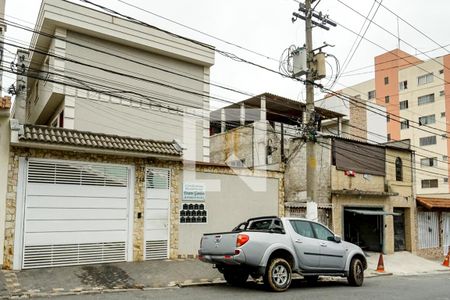 Casa à venda com 75m², 2 quartos e 2 vagasFachada