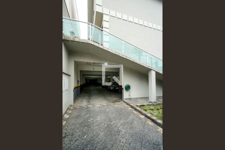 Casa à venda com 75m², 2 quartos e 2 vagasEntrada