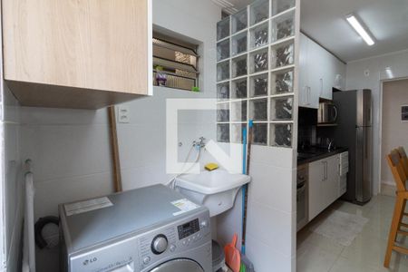Apartamento para alugar com 65m², 3 quartos e 1 vagaÁrea de Serviço