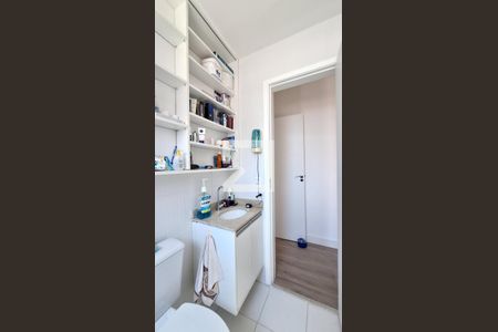Apartamento para alugar com 62m², 2 quartos e 1 vagaBanheiro suíte