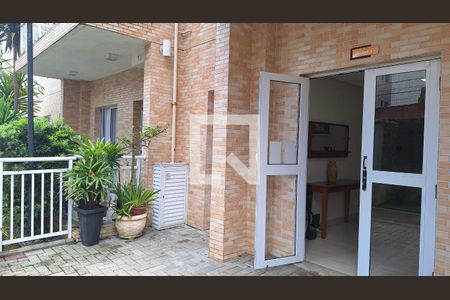 Apartamento para alugar com 62m², 2 quartos e 1 vagaEntrada