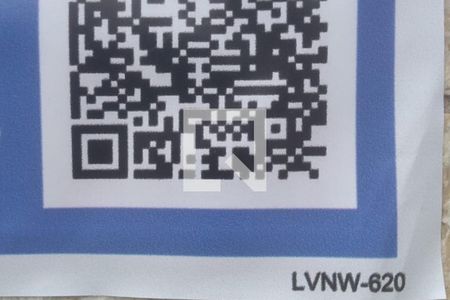 Casa à venda com 180m², 4 quartos e 3 vagas Casa à venda com 180m², 4 quartos e 3 vagasFachada