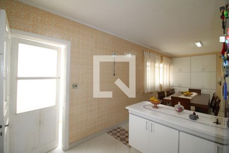 Casa à venda com 180m², 4 quartos e 3 vagasCozinha