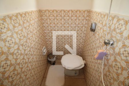 Casa à venda com 180m², 4 quartos e 3 vagasÁrea de Serviço - Banheiro