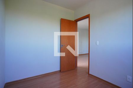 Quarto 1 de apartamento à venda com 2 quartos, 44m² em Humaitá, Porto Alegre