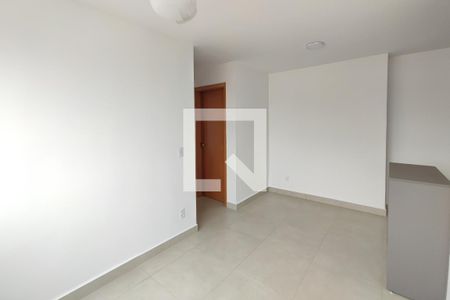 Sala de apartamento à venda com 2 quartos, 43m² em Parque Industrial, Campinas