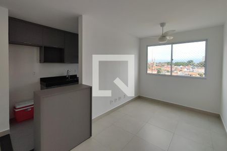 Sala de apartamento à venda com 2 quartos, 43m² em Parque Industrial, Campinas