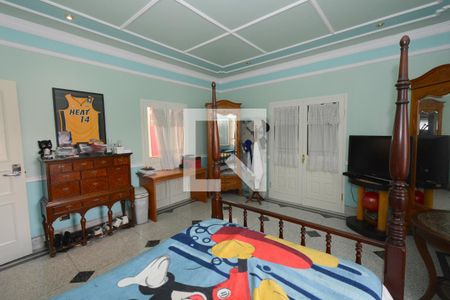 Casa à venda com 1100m², 4 quartos e 5 vagasSuíte 2