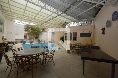Casa à venda com 1100m², 4 quartos e 5 vagasPiscina