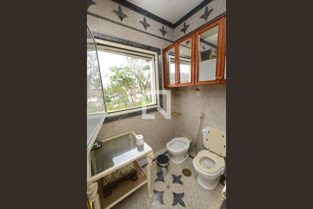 Casa à venda com 1100m², 4 quartos e 5 vagasBanheiro da Suíte master