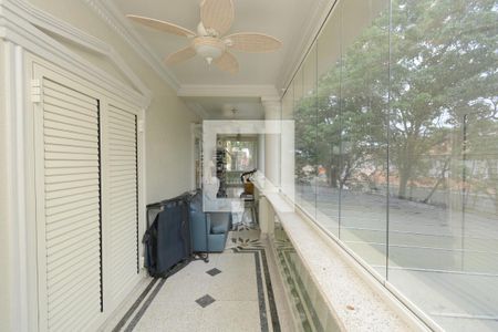 Casa à venda com 1100m², 4 quartos e 5 vagasVaranda