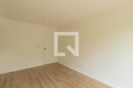 Sala de apartamento para alugar com 3 quartos, 70m² em Jardim Barbacena, Cotia