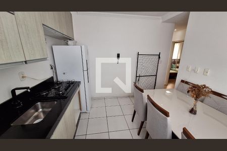 Cozinha  de apartamento para alugar com 2 quartos, 50m² em Parque Residencial Casa Branca, Suzano
