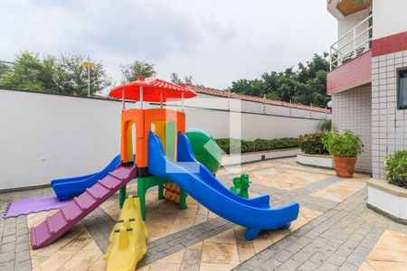 Apartamento à venda com 175m², 3 quartos e 3 vagasÁrea comum - Playground